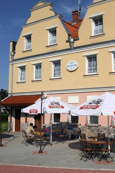 Hotel E-Lektor Morąg Extérieur photo