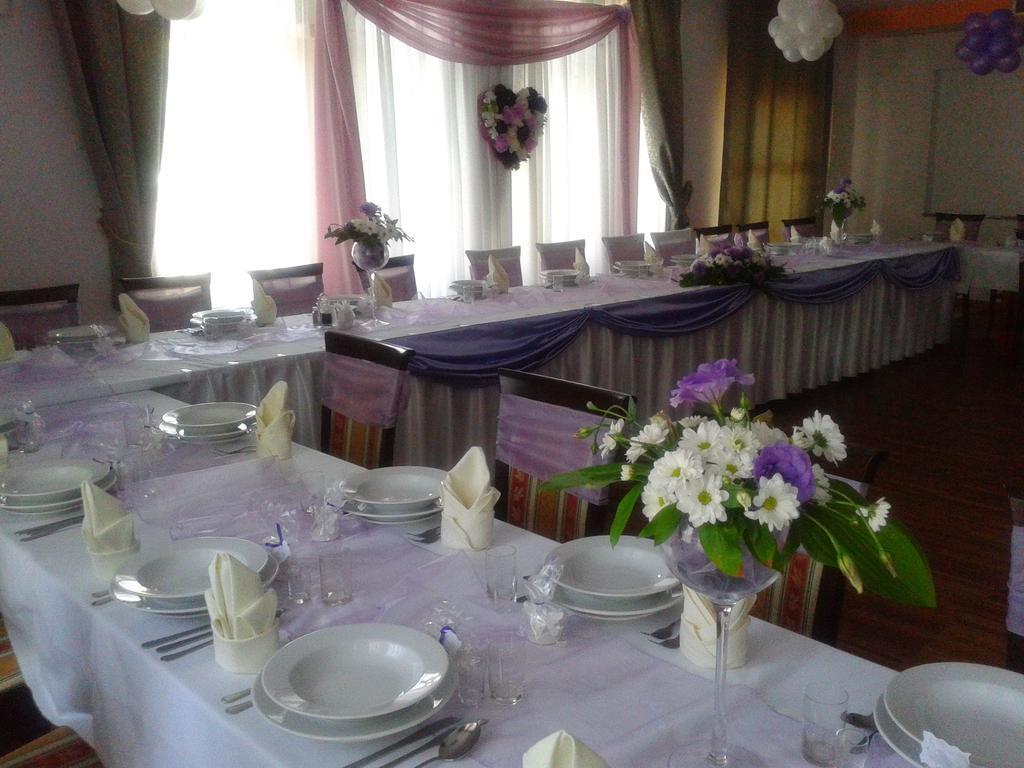 Hotel E-Lektor Morąg Extérieur photo